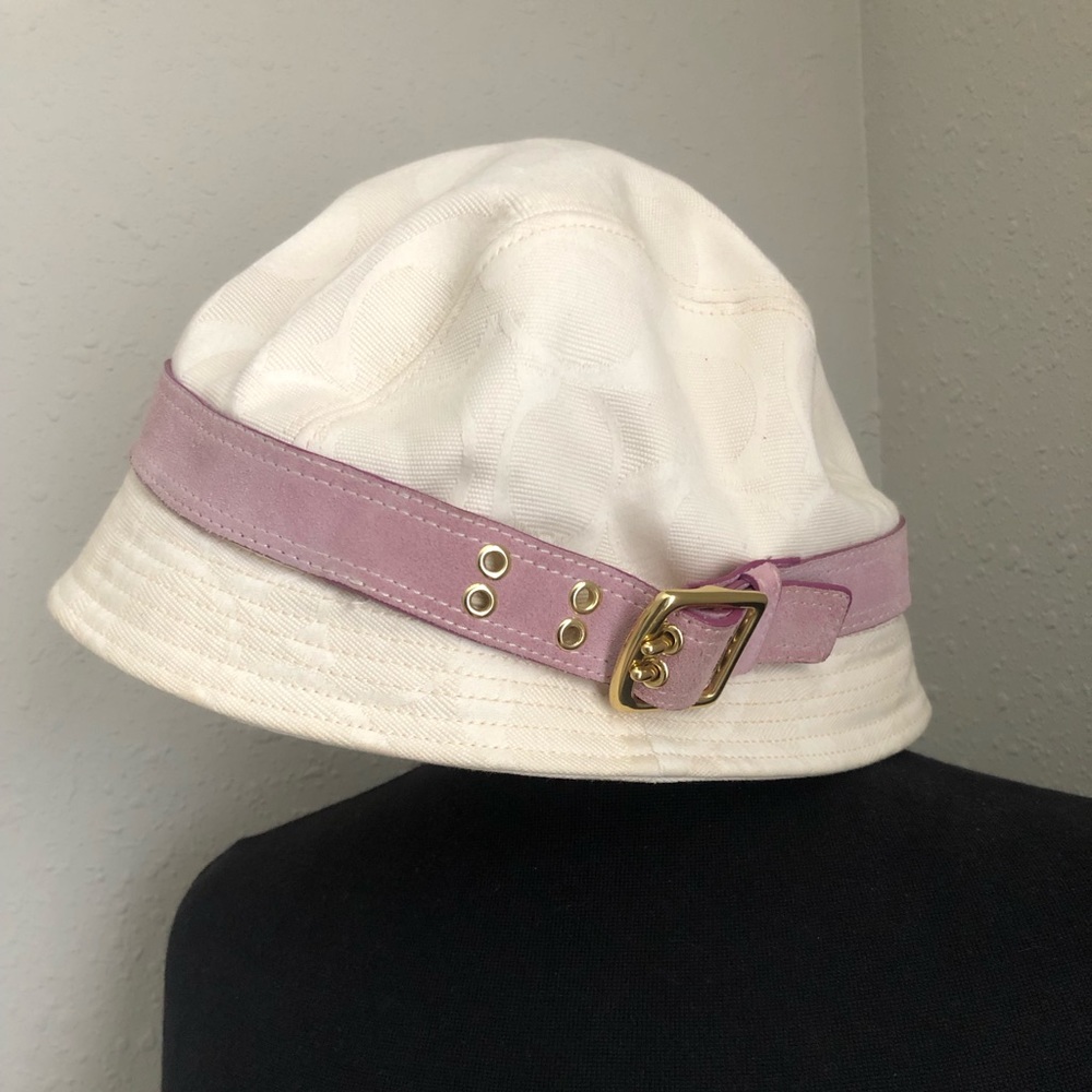 Vintage Coach Signature Ivory Hat